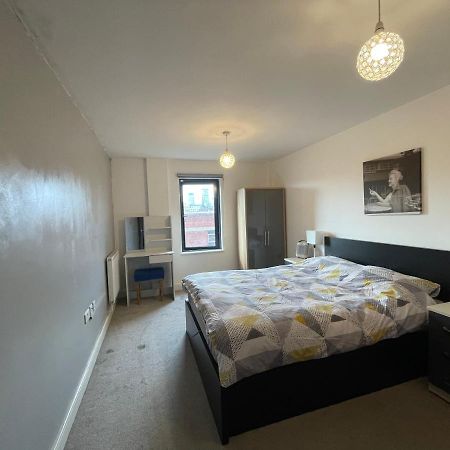 Modern Apartment Near Bullring Birmingham Buitenkant foto